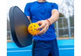 Cómo elegir el peso de la pala de pickleball ideal para ti