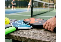 Grip vs Overgrip de pickleball: ¿Qué necesitas exactamente?