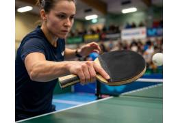 Avantages des bois de tennis de table en carbone