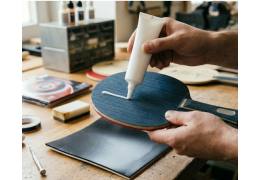 Tutoriel : Comment utiliser de la colle pour les raquettes de ping-pong